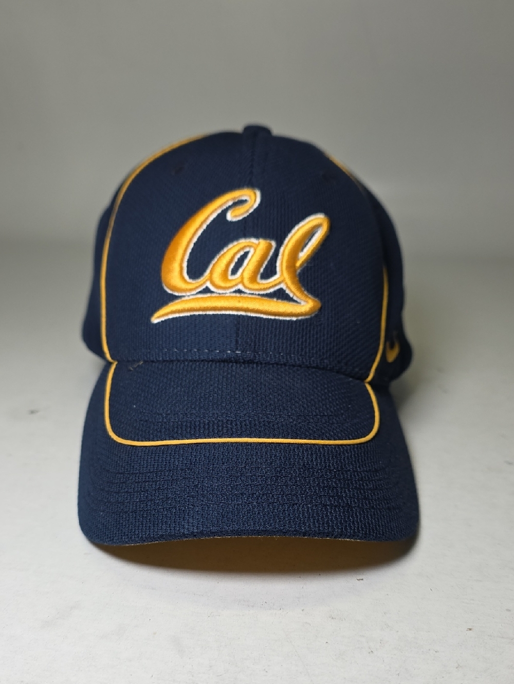 Nike Dri-Fit Cal Hat Adjustable Navy Yellow California Authentic‎ Team Wear Cap